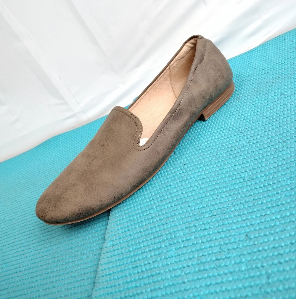SOUL Naturalizer Women's Alexis Loafer Slip On Flats Sz 8.5